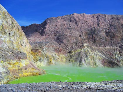 Acrid White Island Pool